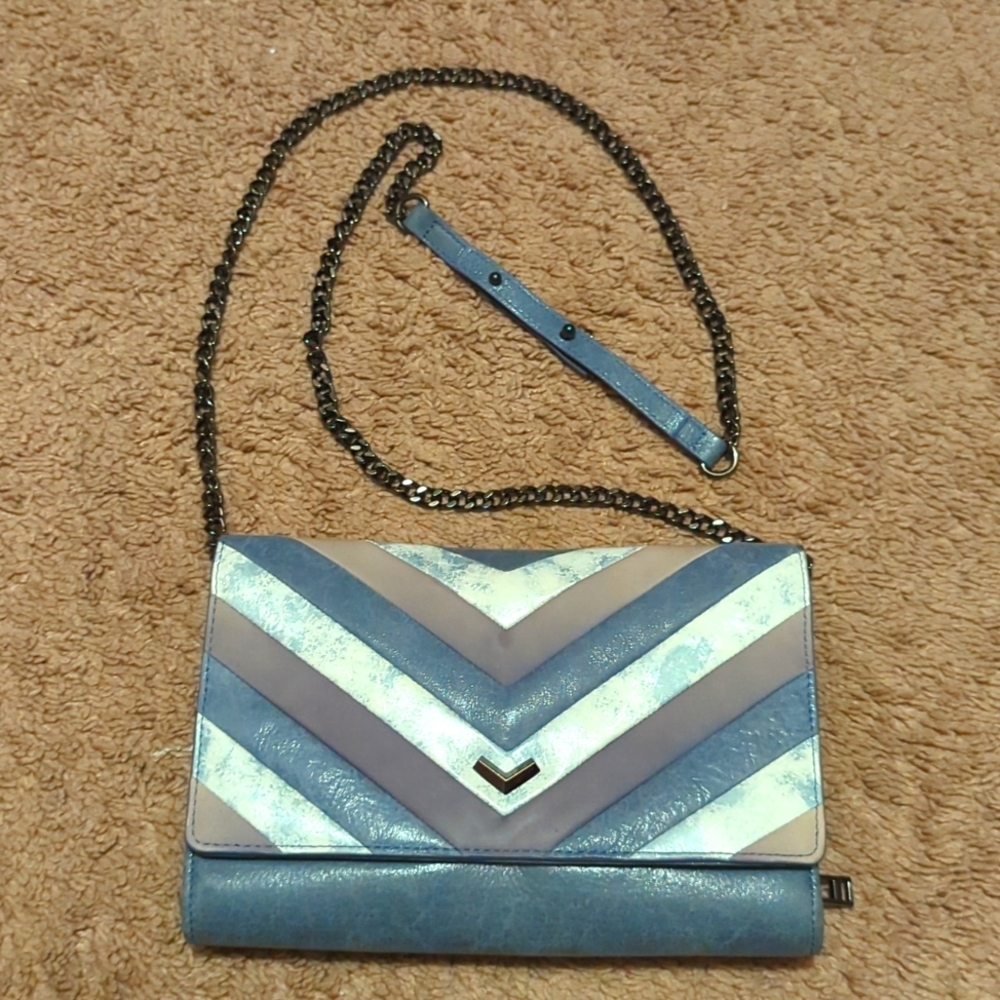 Botkier soho quilted chain wallet Crossbody-Blue/Gray